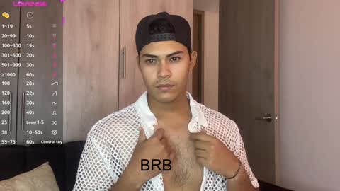 Dylan  independent model  online show from December 2024 01:21:01 PM