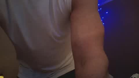 Snapshot of iamhereandnow chatting on October 2025 04:10:01 AM iamhereandnow online show from October 2025 04:10:01 AM