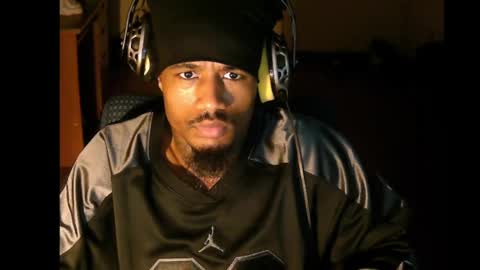 Snapshot of iamjohnny4u chatting on November 2025 06:02:02 AM iamjohnny4u online show from November 2025 06:02:02 AM