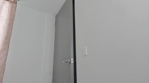 Juliiiiian online show from February 2025 02:48:02 PM