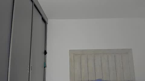 Snapshot of iamjulian_ chatting on March 2026 11:15:02 AM Juliiiiian online show from March 2026 11:15:02 AM
