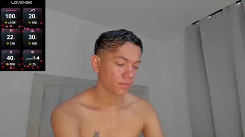 Snapshot of iamjulian_ chatting on April 2026 11:57:01 AM Juliiiiian online show from April 2026 11:57:01 AM