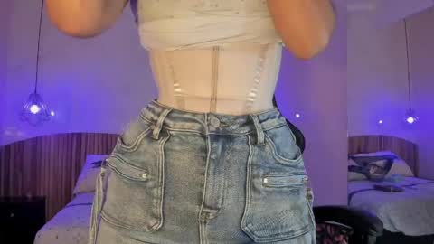 Nayuta online show from April 2026 10:18:02 PM