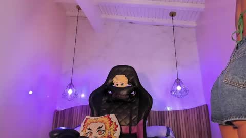 Nayuta online show from May 2026 07:41:02 PM