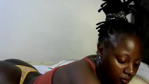 Snapshot of iampolca chatting on January 2025 10:44:02 PM iampolca online show from January 2025 10:44:02 PM