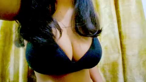 Iamnidhicam online show from May 2026 06:59:01 PM