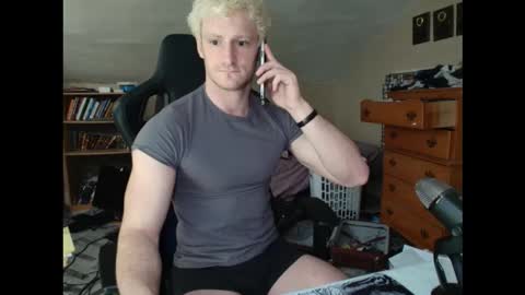 iamtommyparker online show from February 2026 04:27:01 AM