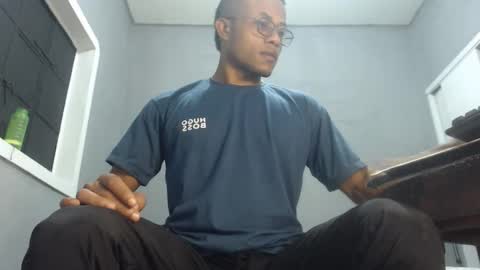 Snapshot of ian_tuner chatting on December 2024 04:16:01 PM ian_tuner online show from December 2024 04:16:01 PM