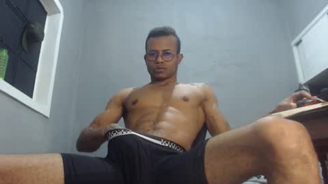 Snapshot of ian_tuner chatting on December 2024 08:05:02 AM ian_tuner online show from December 2024 08:05:02 AM