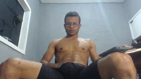 Snapshot of ian_tuner chatting on January 2025 06:05:01 AM ian_tuner online show from January 2025 06:05:01 AM