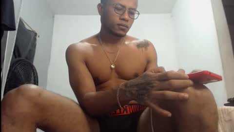 Snapshot of ian_tuner chatting on October 2025 11:13:01 PM ian_tuner online show from October 2025 11:13:01 PM