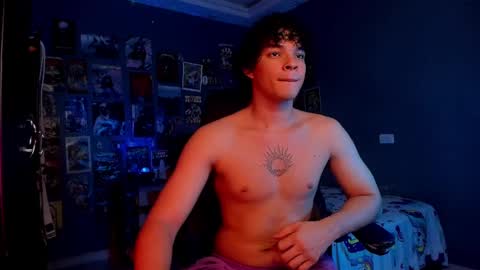 Andres online show from February 2025 08:58:02 PM