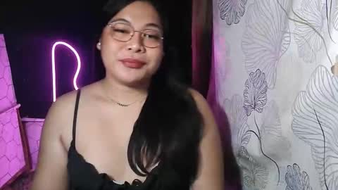 Snapshot of iana_whorexxx chatting on December 2025 07:01:02 AM iana online show from December 2025 07:01:02 AM