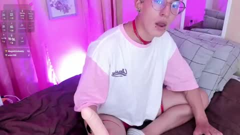 ian  online show from February 2025 10:16:01 AM