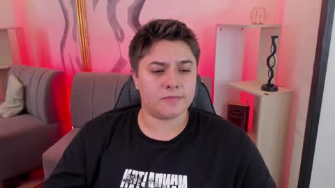 Snapshot of iangilbert_ chatting on February 2026 09:01:01 PM Ian FTM online show from February 2026 09:01:01 PM