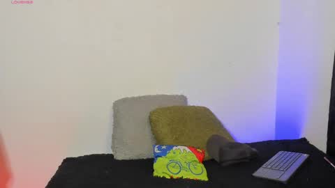 Ian Lark online show from May 2026 12:27:01 AM