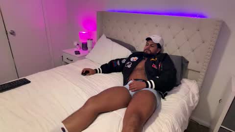 Snapshot of ianrijos01 chatting on October 2025 03:47:02 AM DickFixx online show from October 2025 03:47:02 AM