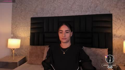 Snapshot of iara_martinez chatting on October 2025 12:55:02 PM I A R A online show from October 2025 12:55:02 PM