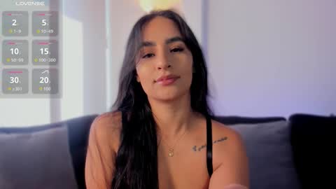 Snapshot of iara_martinez chatting on November 2025 02:39:02 PM I A R A online show from November 2025 02:39:02 PM