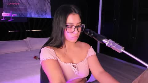 Ibbie Bennett online show from March 2025 10:34:02 PM