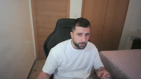 Snapshot of iberian_macho chatting on December 2025 10:08:02 AM iberian_macho online show from December 2025 10:08:02 AM