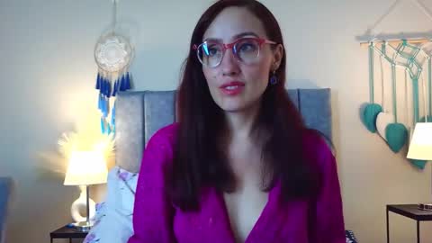 Iberian Moon online show from February 2026 05:38:01 PM