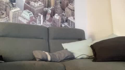 ic987 online show from November 2025 05:05:02 PM