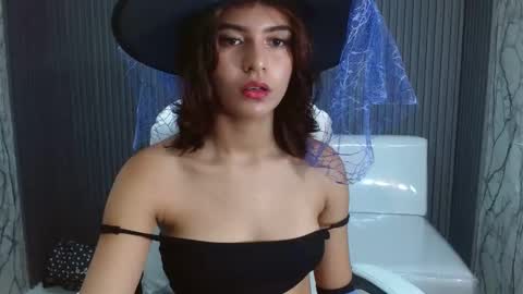 Snapshot of ice_199 chatting on October 2025 09:05:02 PM ice_199 online show from October 2025 09:05:02 PM