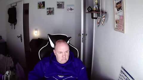 Snapshot of iceoli123 chatting on February 2026 05:22:02 PM iceoli123 online show from February 2026 05:22:02 PM