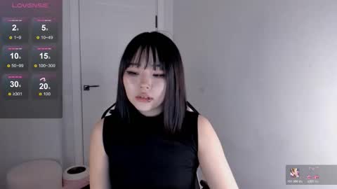 Hitomi   online show from November 2025 06:05:02 AM