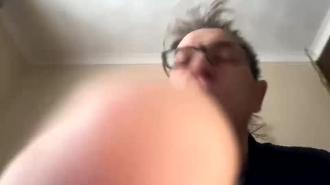 Snapshot of icums4u chatting on December 2024 09:56:02 AM icums4u online show from December 2024 09:56:02 AM