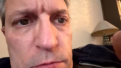 Snapshot of icums4u chatting on October 2025 03:01:02 PM icums4u online show from October 2025 03:01:02 PM