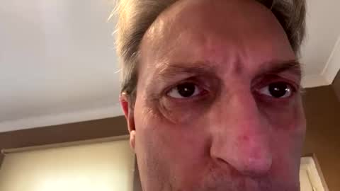 icums4u online show from May 2026 05:18:02 PM