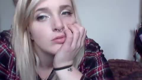 kennedyblue online show from December 2024 05:15:01 PM