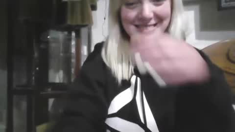 kennedyblue online show from December 2024 10:16:01 AM