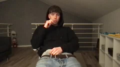 icyninesix online show from December 2024 08:04:02 PM