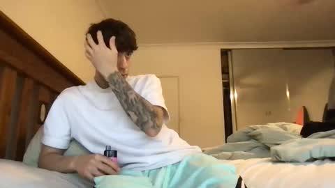 icyninesix online show from February 2025 04:40:02 AM