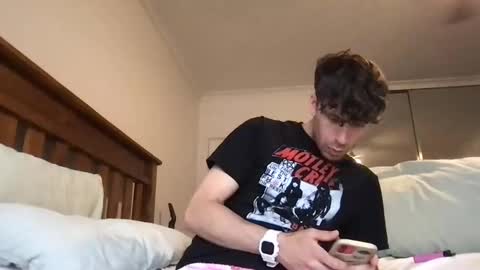 icyninesix online show from March 2025 04:45:02 AM