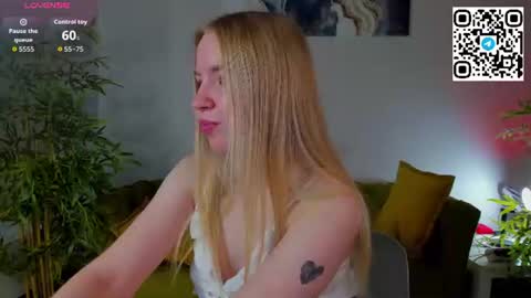 Snapshot of ida_lewiss chatting on June 2026 02:24:02 AM Ida online show from June 2026 02:24:02 AM
