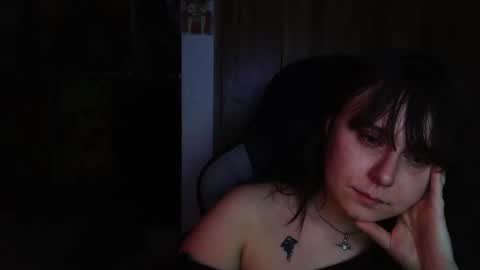 Snapshot of idamilliscent chatting on March 2026 05:33:02 AM idamilliscent online show from March 2026 05:33:02 AM