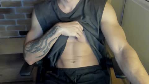 yo online show from October 2025 08:07:01 PM