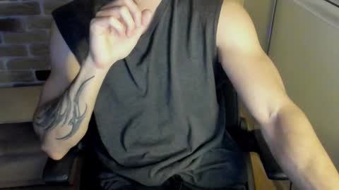 yo online show from October 2025 07:34:01 PM