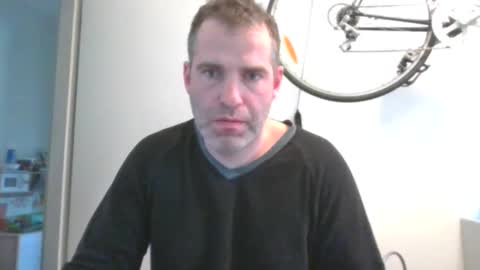 idontknowwhy1 online show from March 2025 08:41:01 AM