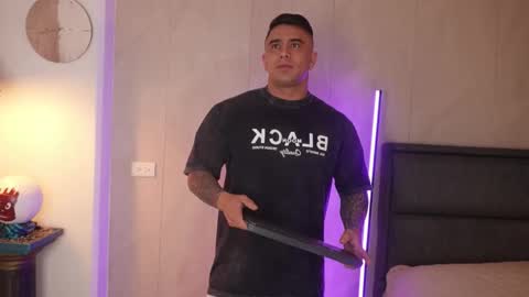 Igor scott online show from December 2025 08:10:01 AM