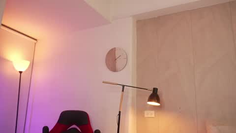 Igor scott online show from May 2026 02:42:01 AM