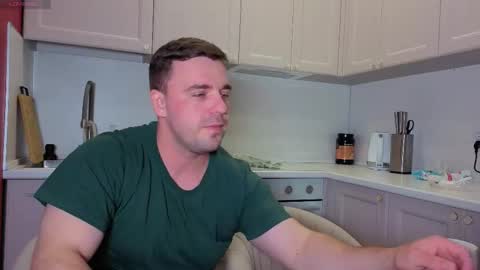 Julia and Mira online show from September 2025 08:10:02 PM