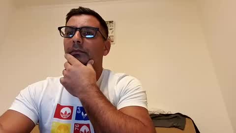 ihtiandar1008 online show from March 2025 10:21:01 PM