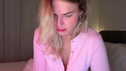 Ivy online show from January 2025 05:00:01 AM