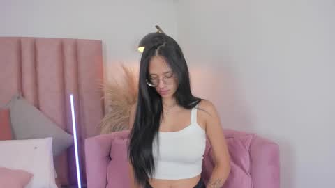 Snapshot of iim_emma chatting on October 2025 12:27:01 PM iim_emma online show from October 2025 12:27:01 PM