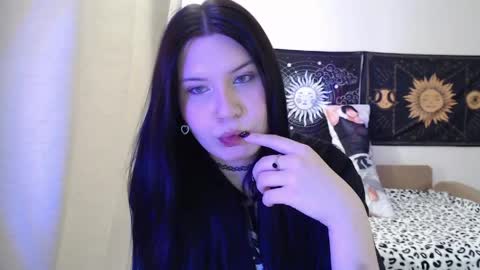 Snapshot of iintimate_flesh chatting on April 2026 12:21:01 PM Vella online show from April 2026 12:21:01 PM